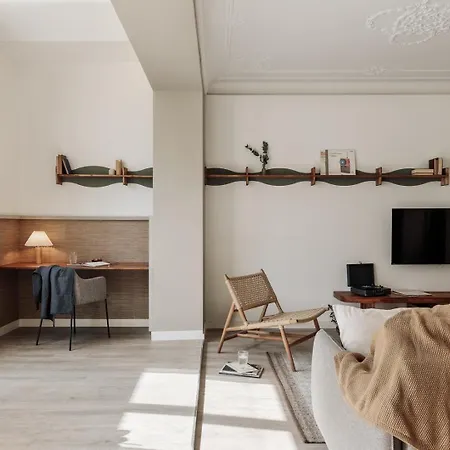 Spacest - Carrer De Muntaner B Barcelona